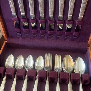 Elegant Silver Cutlery Set